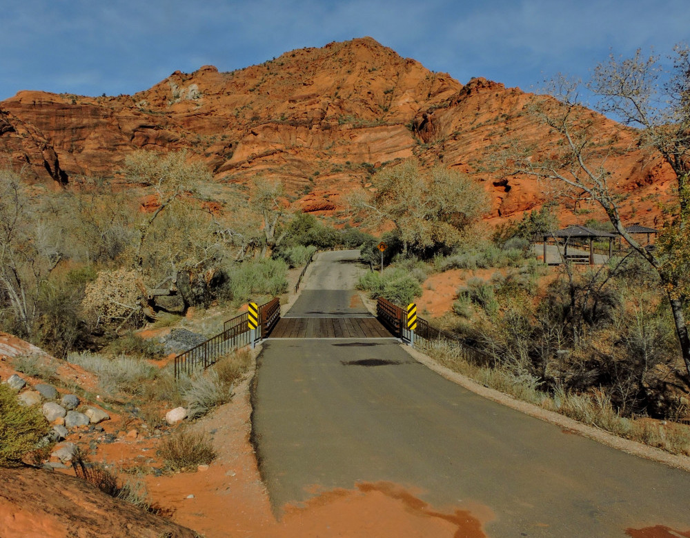 Red Reef Trail, Red Cliffs